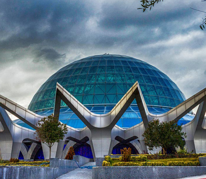 آسمان نمای گنبد مینا