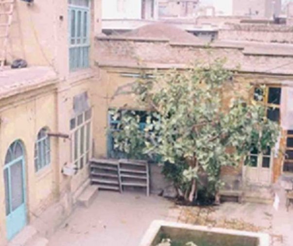 امام زاده طاقه گوره