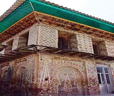 سقانفار اورطشت