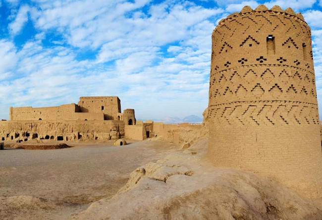 نارین قلعه