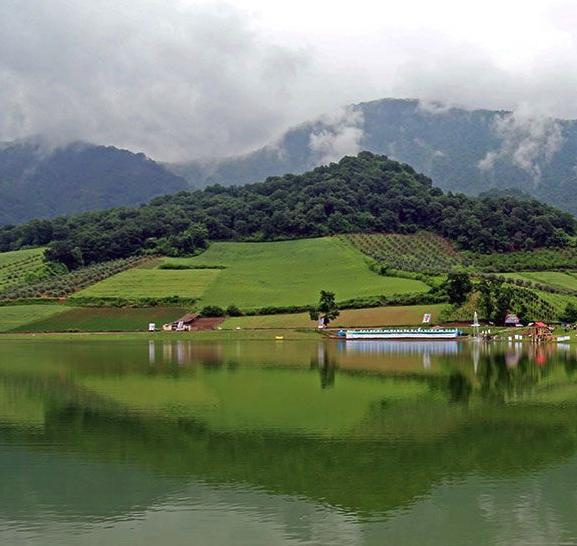 روستای شفیعآباد فندرسک