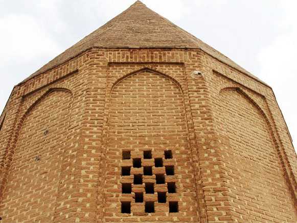 برج تاریخی قربان