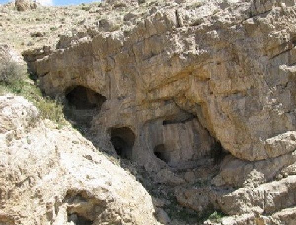 غار قیرخ کوهول کهجوق مراغه