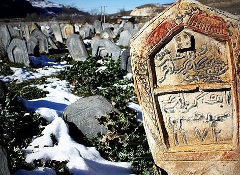 قبرستان اسرار آمیز سفید چاه
